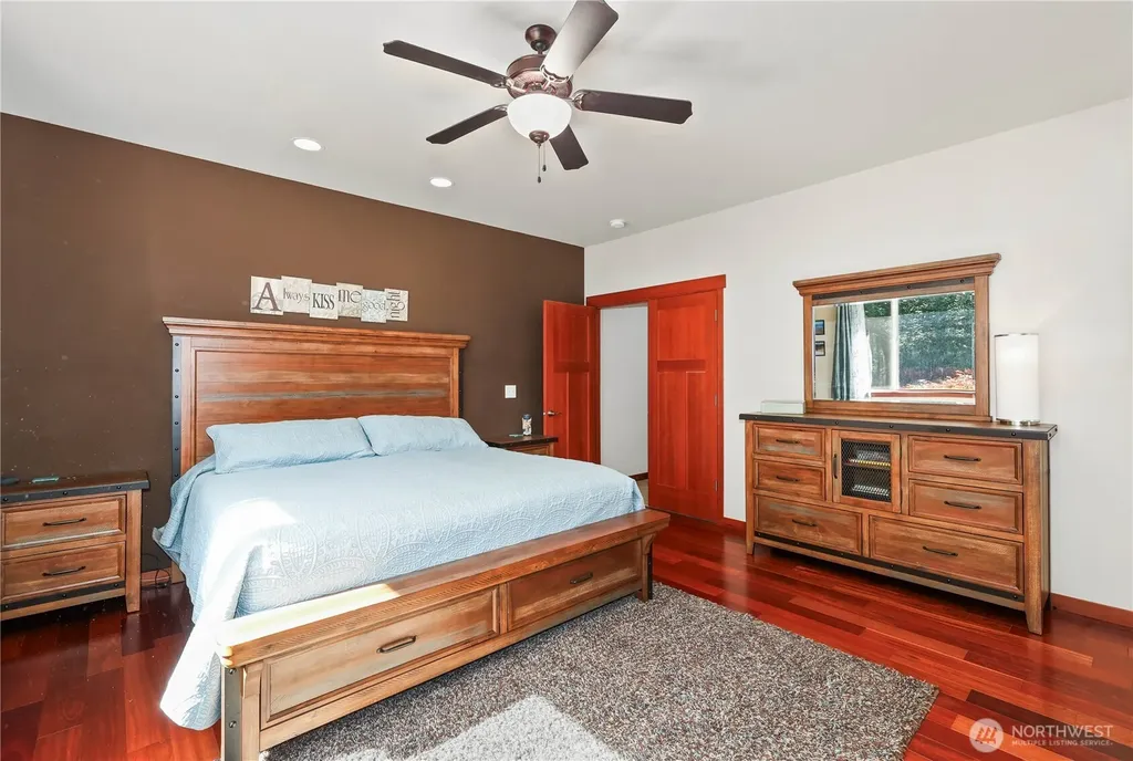 16011 126th Avenue E Puyallup WA 98374