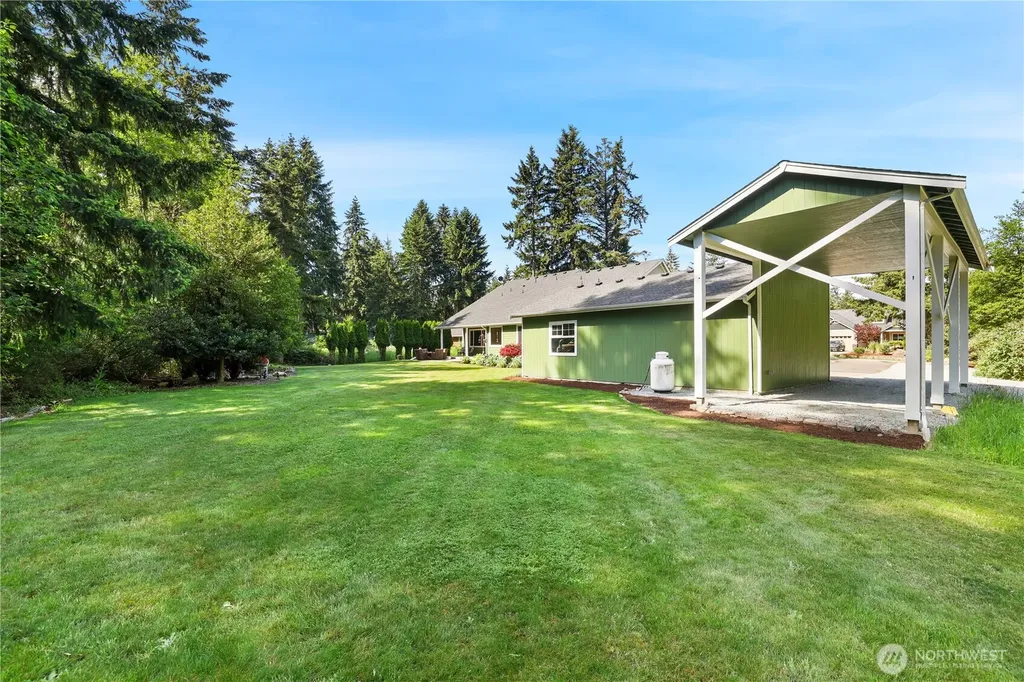 16011 126th Avenue E Puyallup WA 98374
