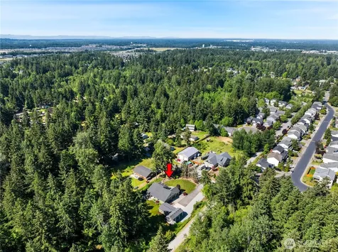 16011 126th Avenue E Puyallup WA 98374