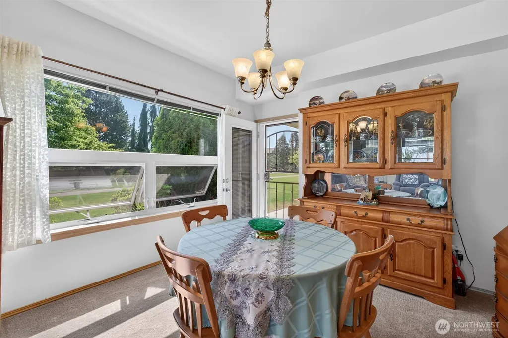 516 Darby Drive Bellingham WA 98226
