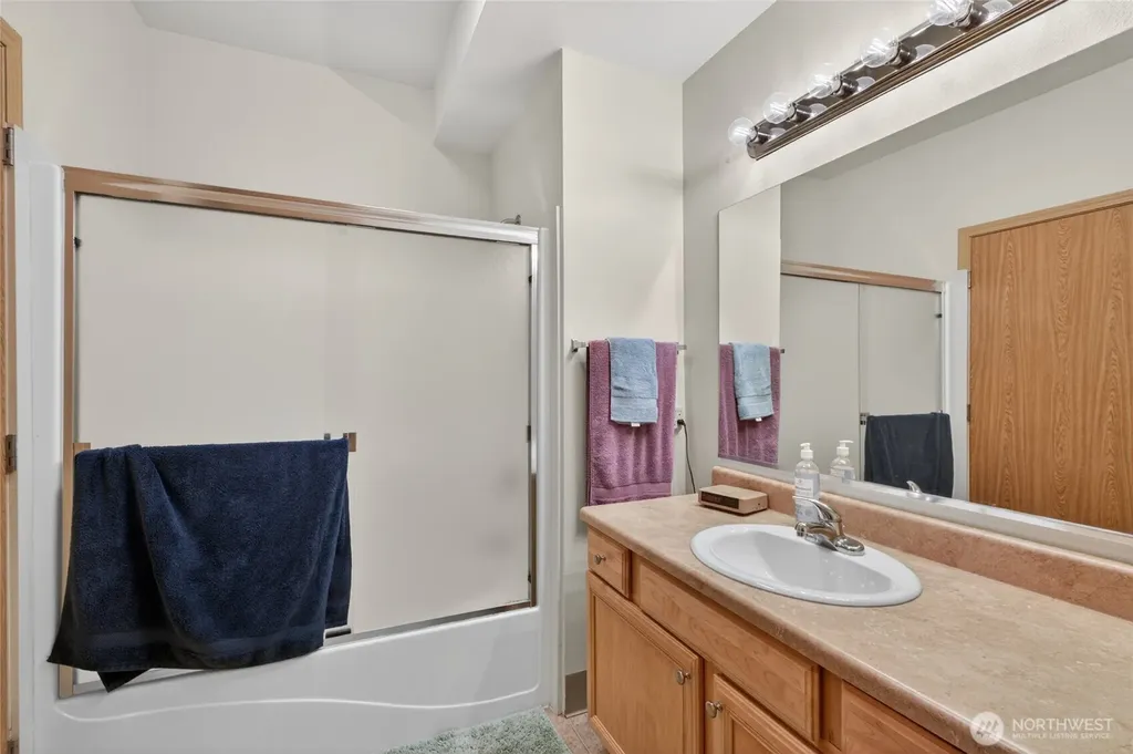 516 Darby Drive Bellingham WA 98226