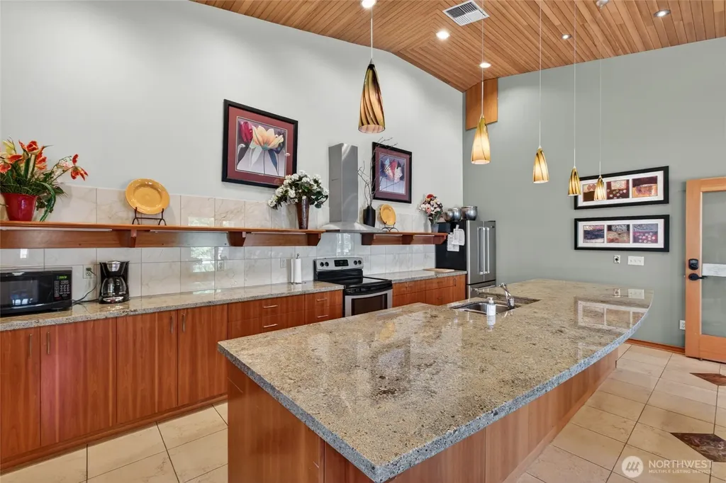 516 Darby Drive Bellingham WA 98226