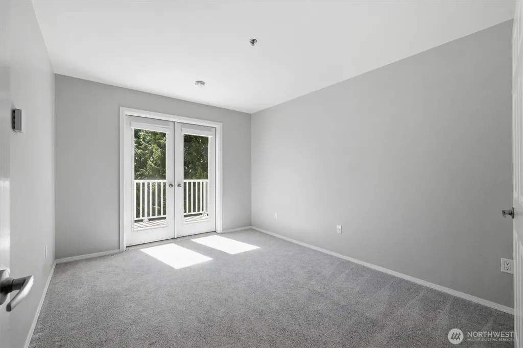 2560 118th Avenue SE Bellevue WA 98005