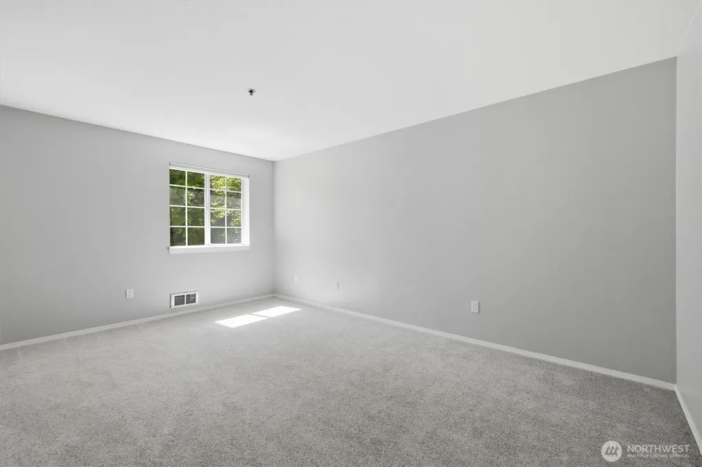 2560 118th Avenue SE Bellevue WA 98005
