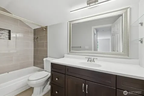 2560 118th Avenue SE Bellevue WA 98005