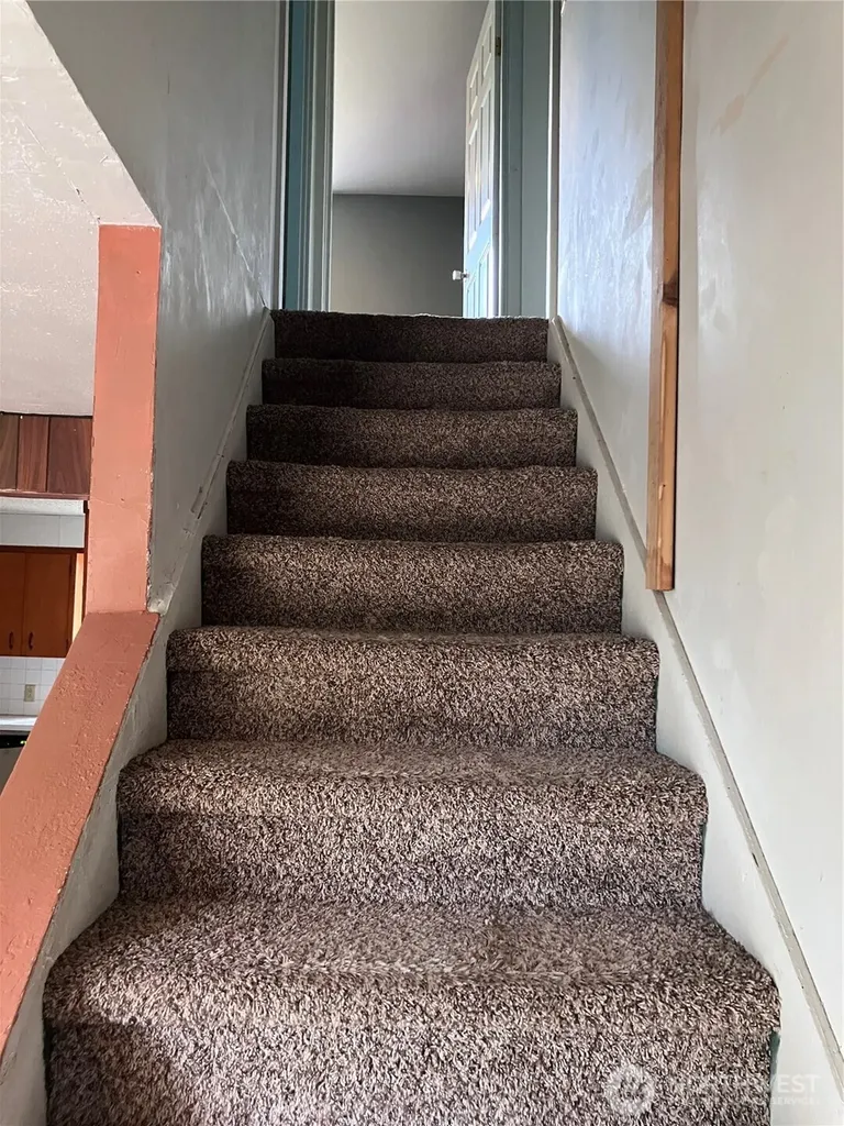 1190 E Johns Prairie Road Shelton WA 98584