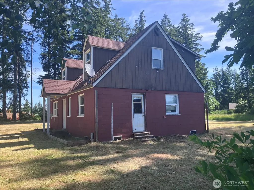1190 E Johns Prairie Road Shelton WA 98584