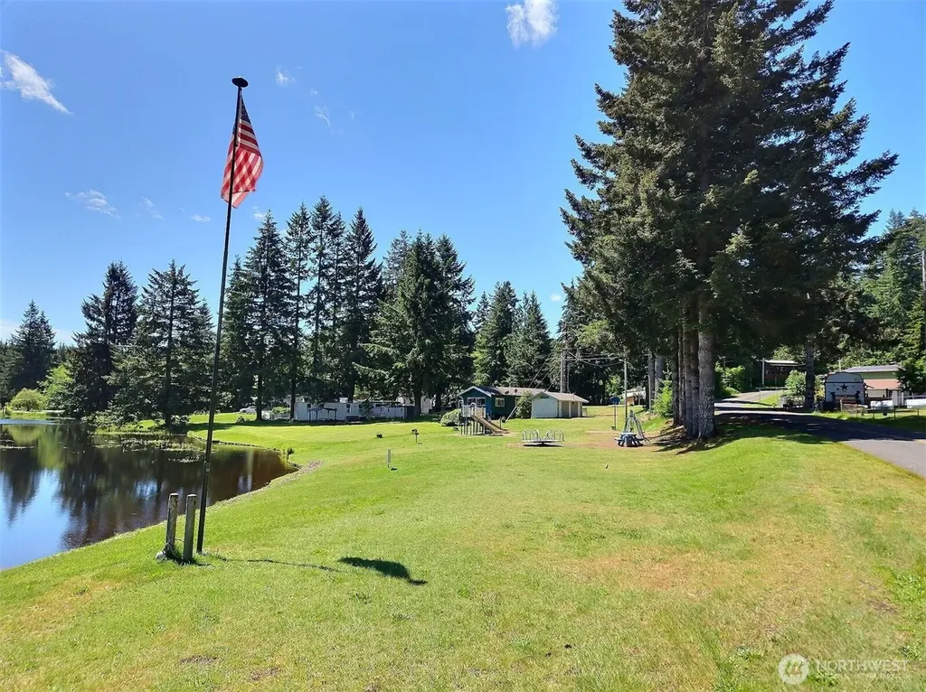 294 W Satsop Drive Elma WA 98541
