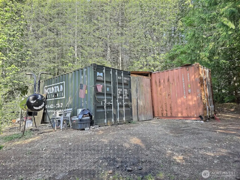294 W Satsop Drive Elma WA 98541