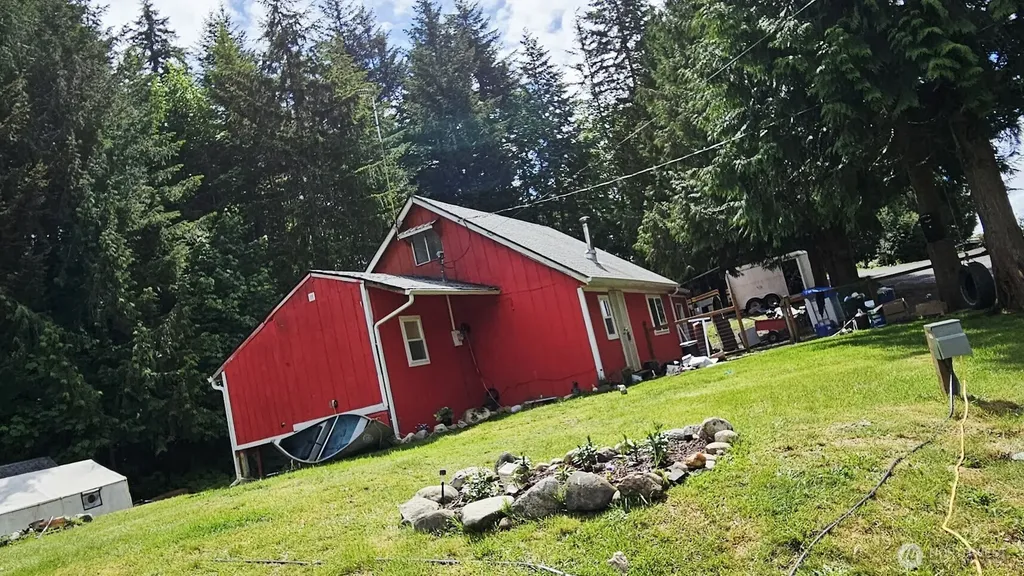 294 W Satsop Drive Elma WA 98541