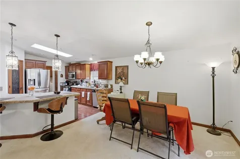 18425 NE 95th Street Redmond WA 98052