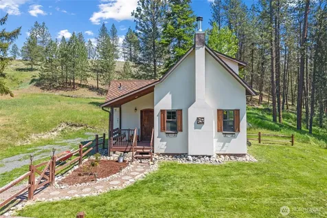 970 Kitt Narcisse Road Colville WA 99114