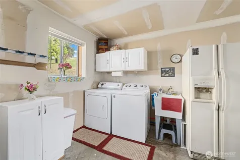 970 Kitt Narcisse Road Colville WA 99114