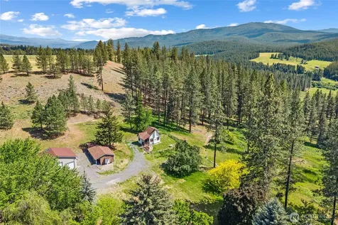 970 Kitt Narcisse Road Colville WA 99114