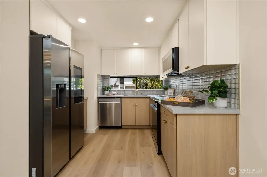4123 145th Avenue NE Bellevue WA 98007