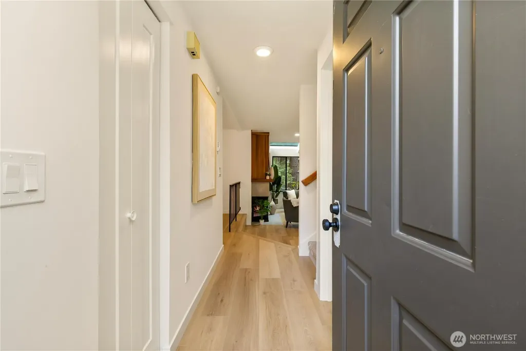 4123 145th Avenue NE Bellevue WA 98007