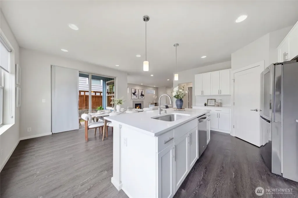 287 SW 97th Place Seattle WA 98106