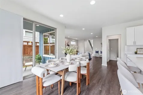 287 SW 97th Place Seattle WA 98106