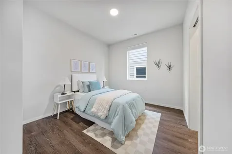 287 SW 97th Place Seattle WA 98106