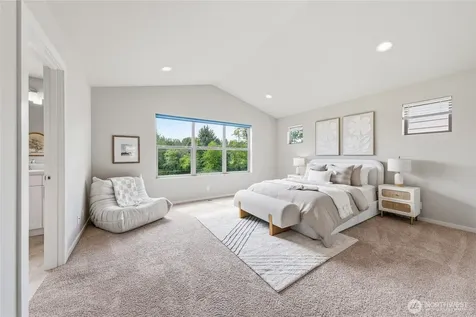 287 SW 97th Place Seattle WA 98106