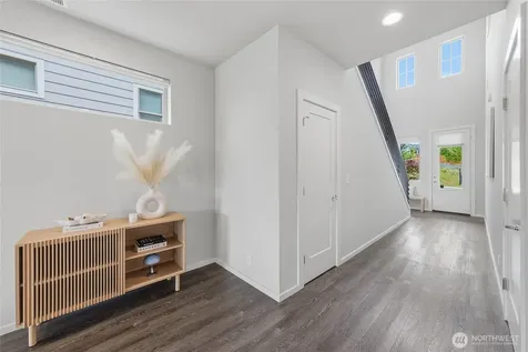 287 SW 97th Place Seattle WA 98106