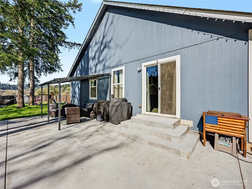 645 Orville Road E Eatonville WA 98328