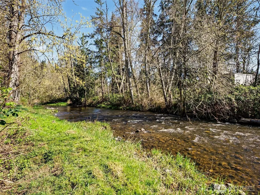 645 Orville Road E Eatonville WA 98328