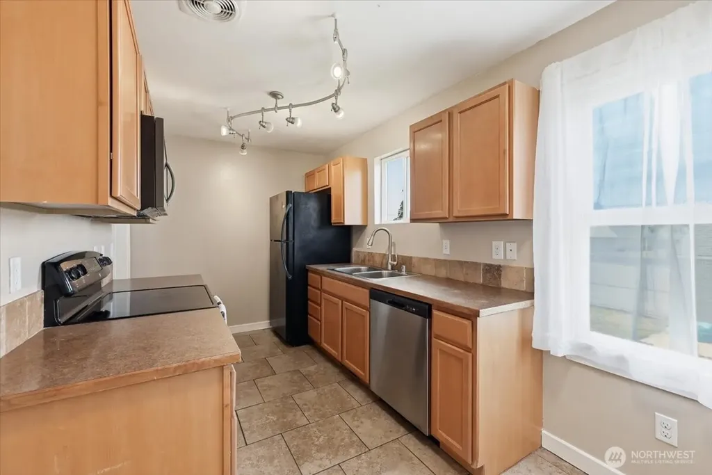 1324 E Kiernan Avenue Spokane WA 99207