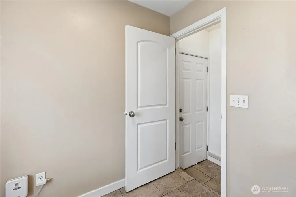 1324 E Kiernan Avenue Spokane WA 99207