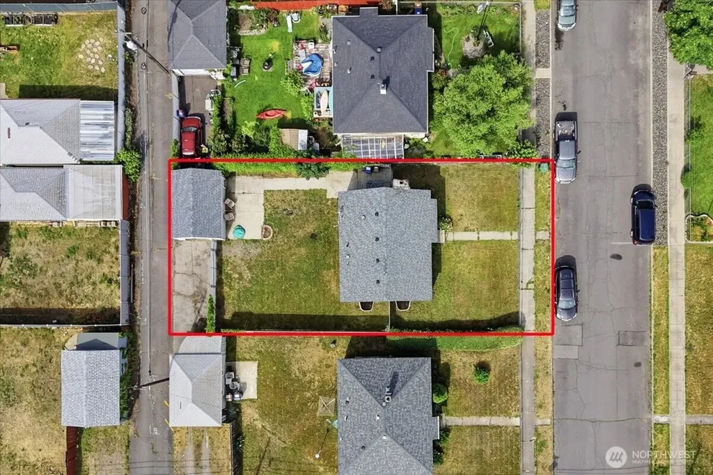 1324 E Kiernan Avenue Spokane WA 99207