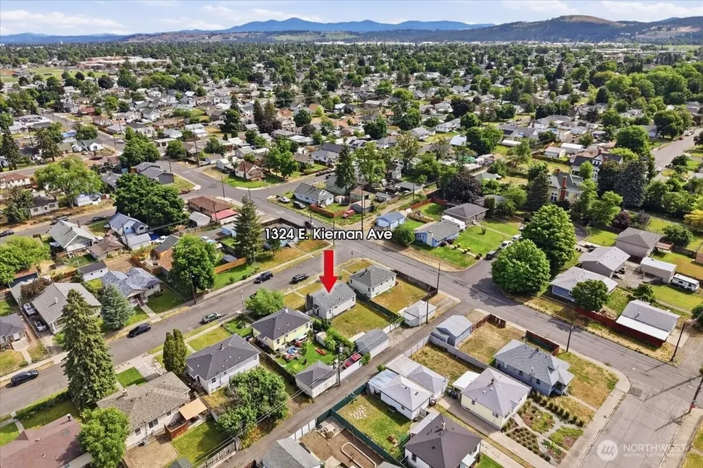 1324 E Kiernan Avenue Spokane WA 99207