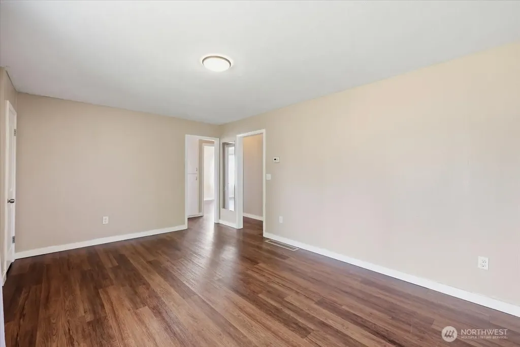 1324 E Kiernan Avenue Spokane WA 99207