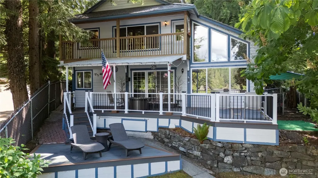 5436 Reklau Road SE Olympia WA 98513