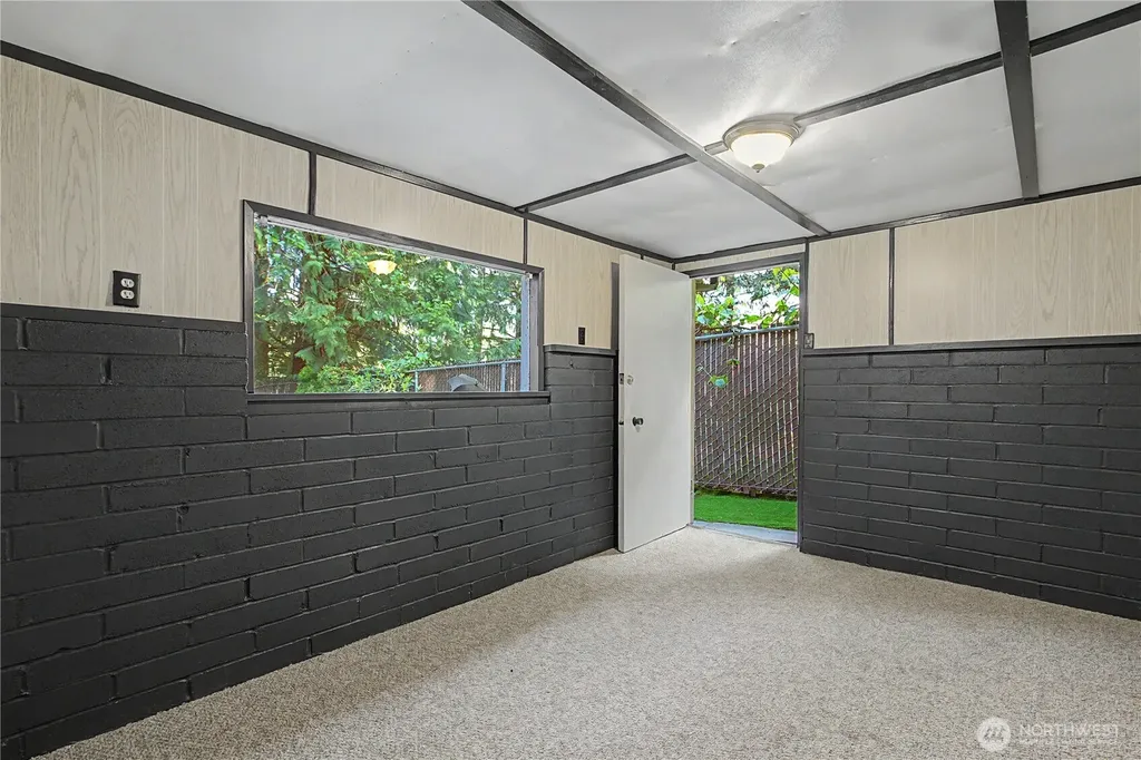 5436 Reklau Road SE Olympia WA 98513