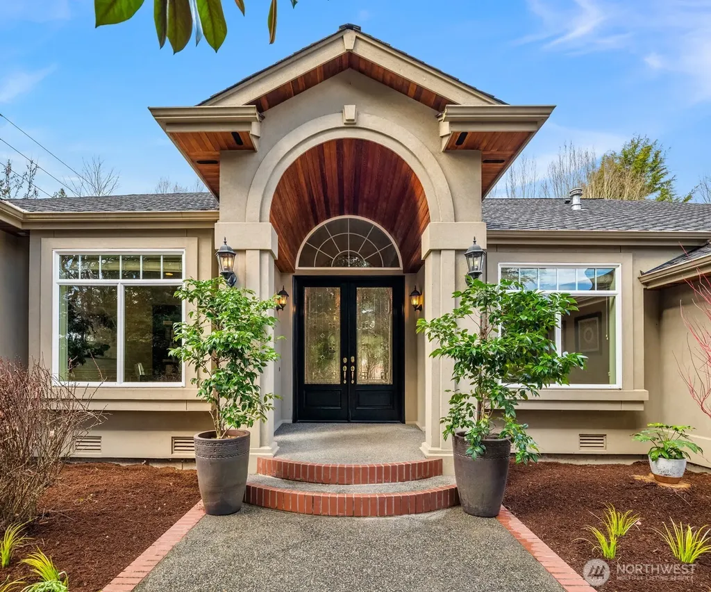 2411 98th Avenue NE Clyde Hill WA 98004