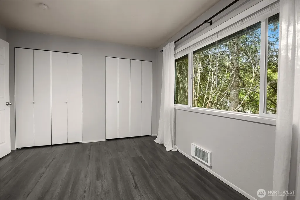 1526 192nd Street SE Bothell WA 98012