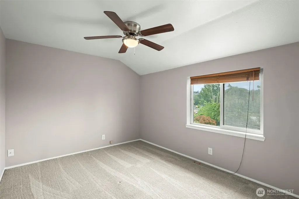 2052 E Wright Avenue Tacoma WA 98404