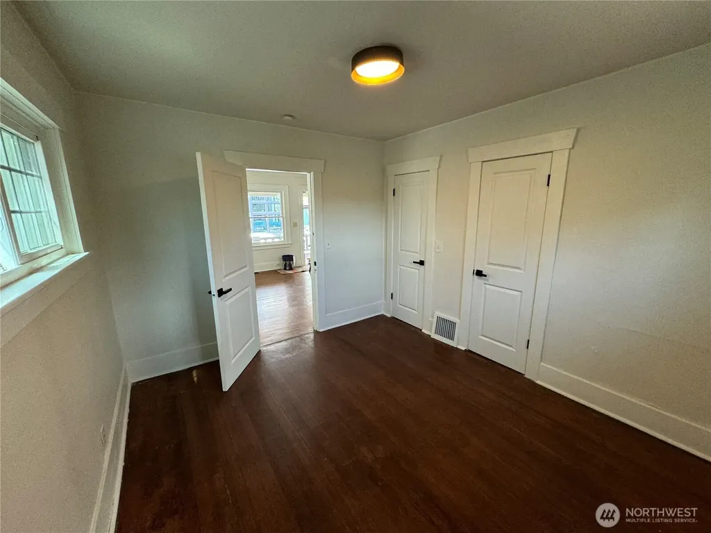 811 NE 66th Street Seattle WA 98115