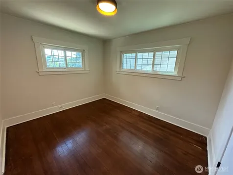 811 NE 66th Street Seattle WA 98115
