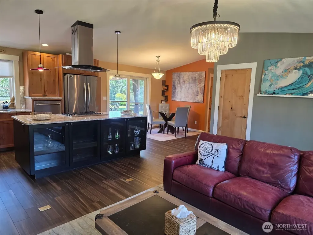 810 Century Court NE Lacey WA 98516