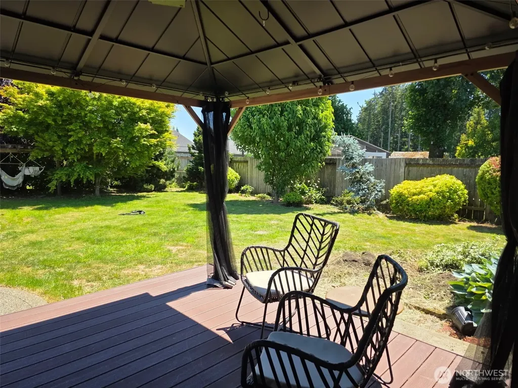 810 Century Court NE Lacey WA 98516