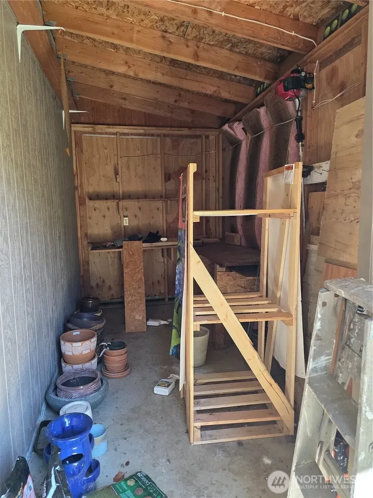 810 Century Court NE Lacey WA 98516