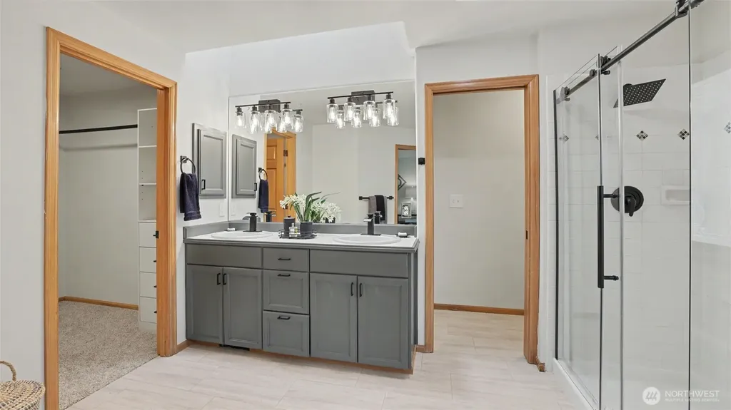 10711 177th Court NE Redmond WA 98052
