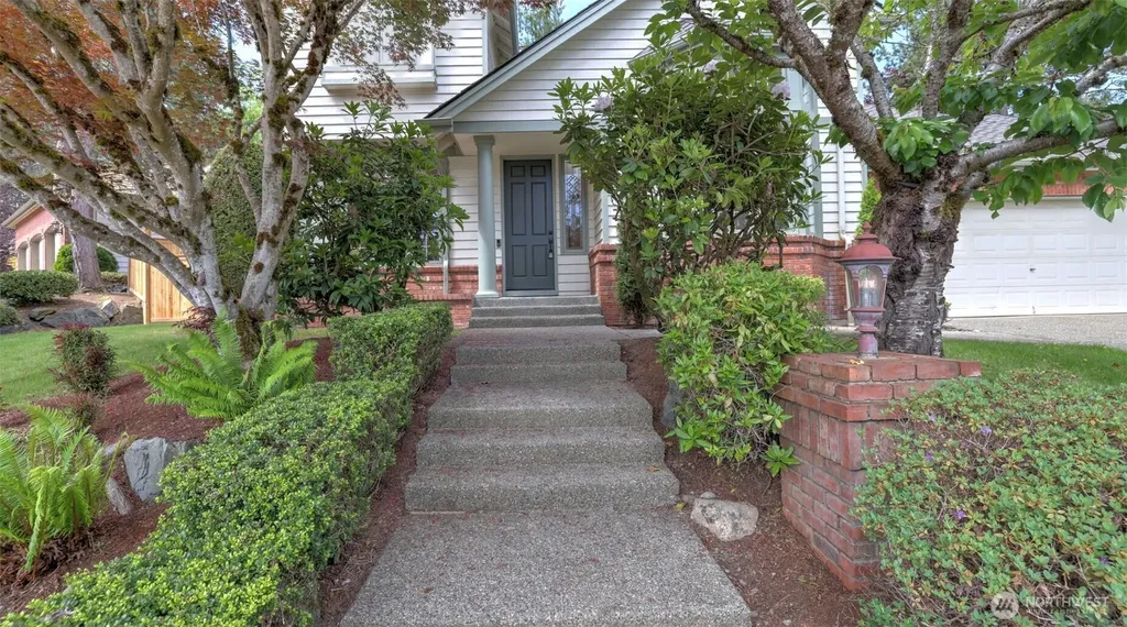 10711 177th Court NE Redmond WA 98052