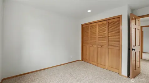 10711 177th Court NE Redmond WA 98052