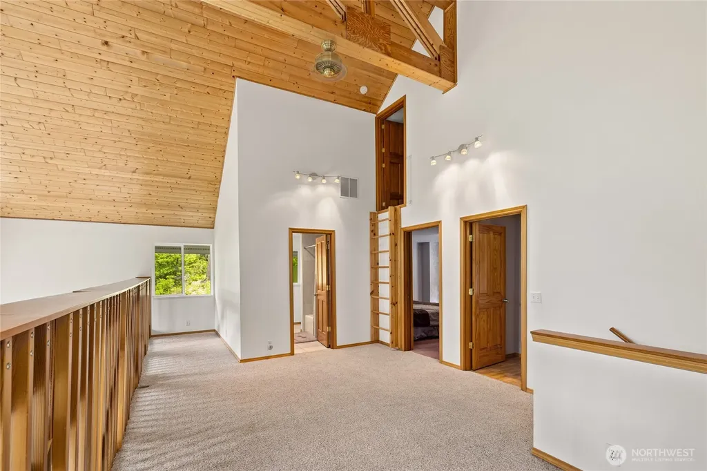 1771 Timber Mountain Loop Cle Elum WA 98922