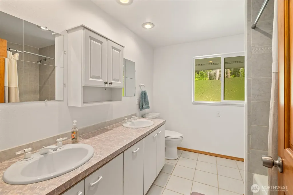 1771 Timber Mountain Loop Cle Elum WA 98922