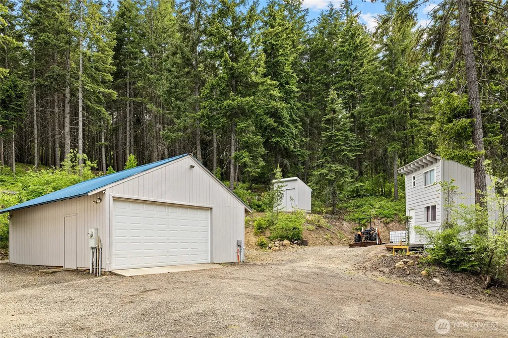 1771 Timber Mountain Loop Cle Elum WA 98922