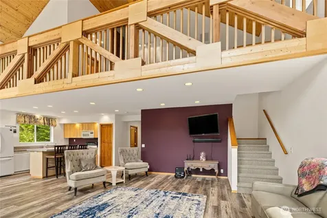 1771 Timber Mountain Loop Cle Elum WA 98922
