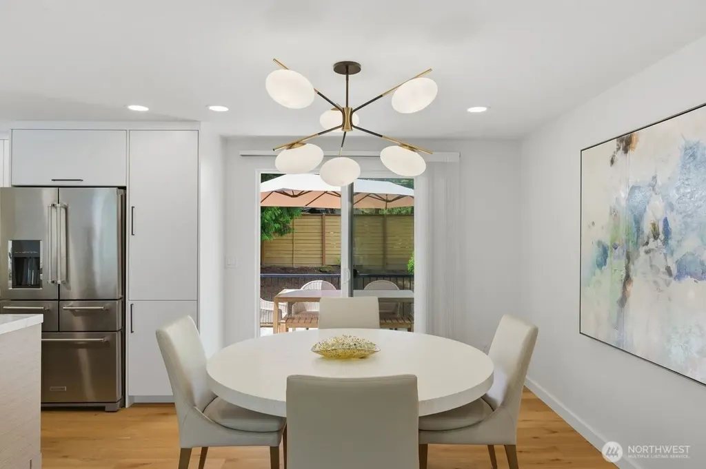 1529 172nd Place NE Bellevue WA 98008